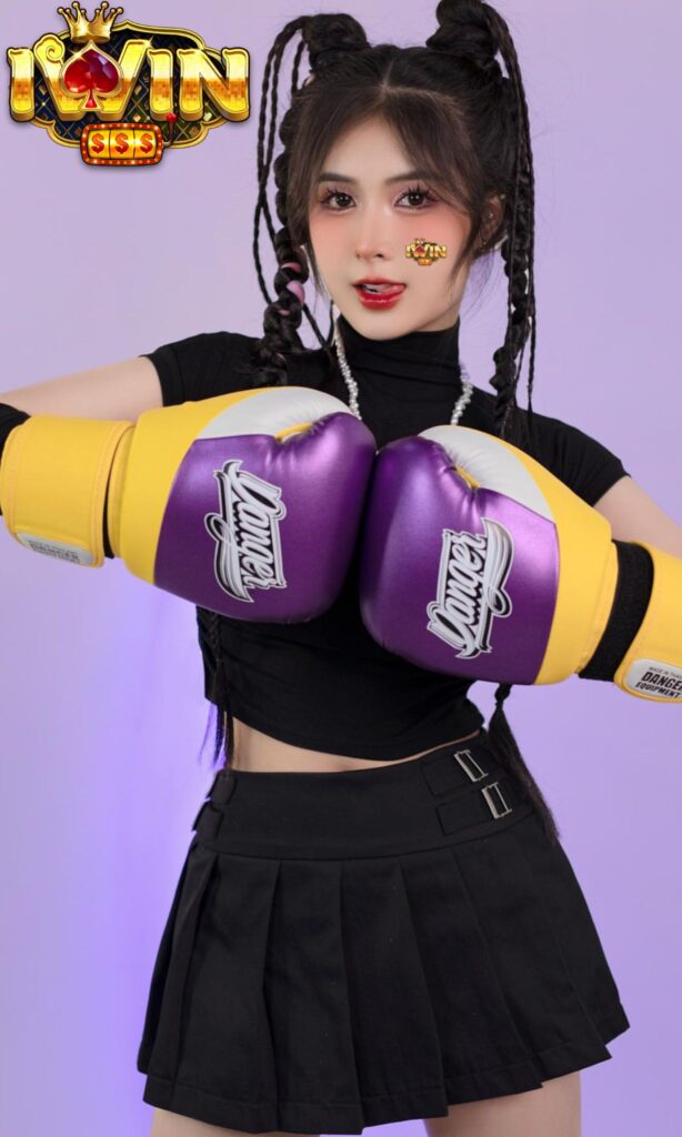 Quỳnh Alee trong giao diện boxing cute hết mức